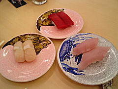 寿司３皿