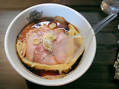 ブラックチャーシュー麺