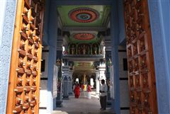 スリ・スリニヴァサ・ペルマル寺院（Sri Srinivasa Perumal Temple）