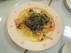 海老とたっぷり明太子のスパゲッティ−高菜風味−